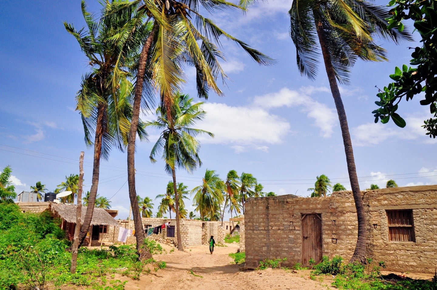 Path between Shela Village and Old Town Lamu