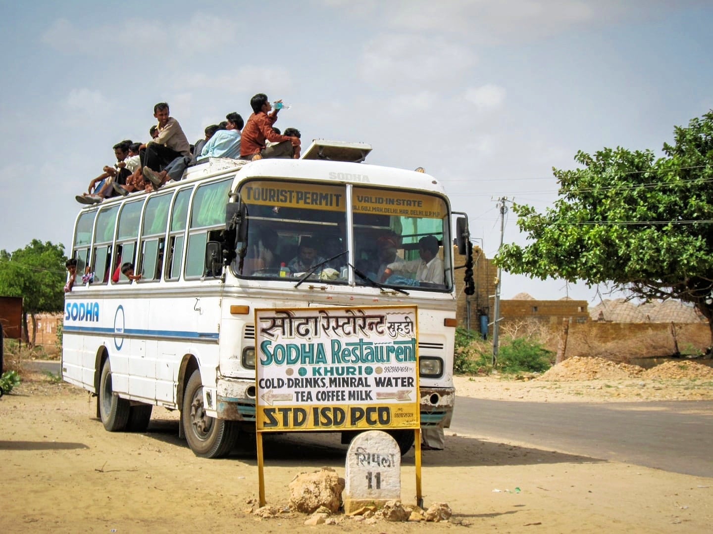 public bus from Jaisalmer to Khuri Village Rajasthan