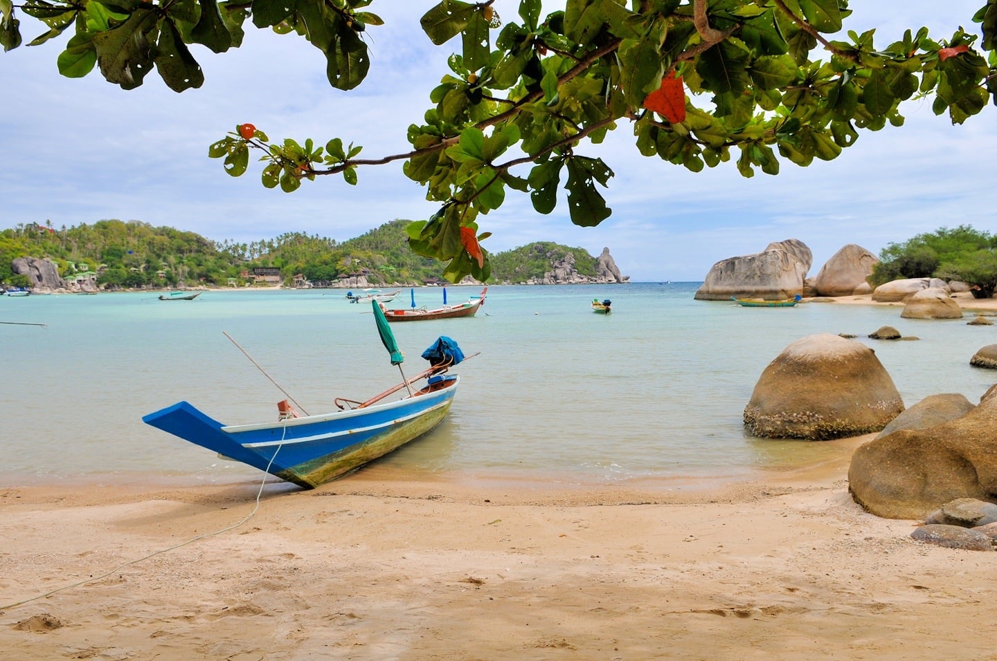 long tail boat Chalok Baan Kao Beach Koh Tao Thailand