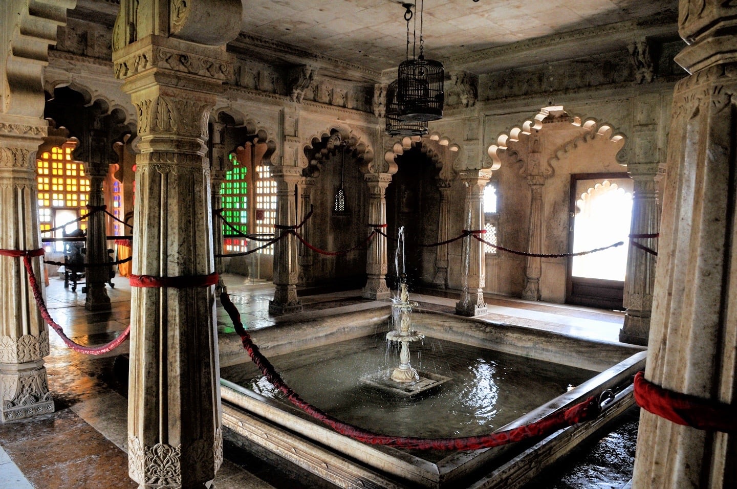 inside Udaipur City Palace things to do