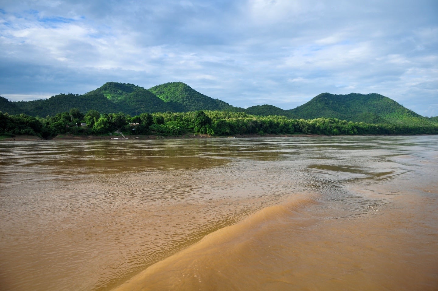 mekong river laos