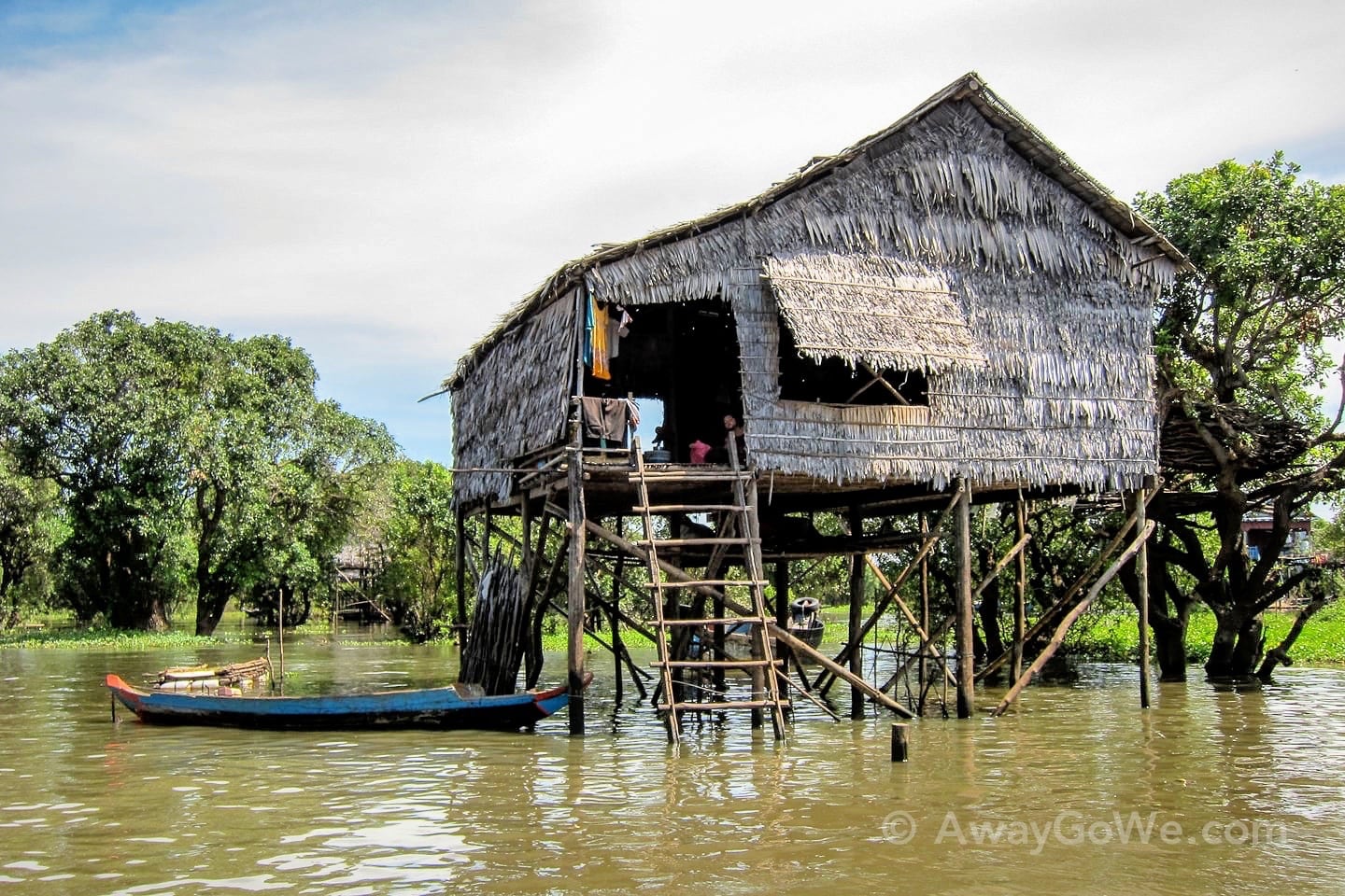 kompong phluk floating village