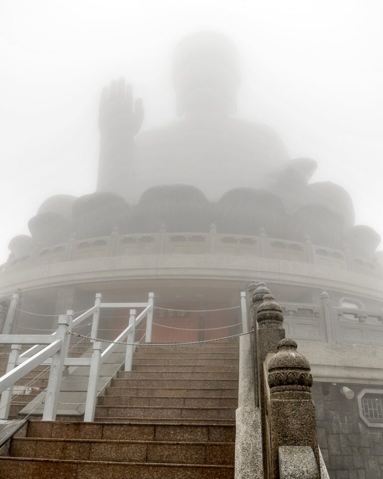 Tian Tan Buddha: First-Hand Guide to Hong Kong Big Buddha