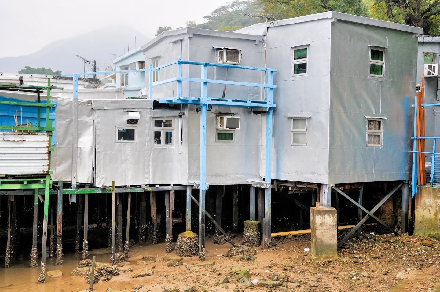 what to do in tai o fishing village metal houses