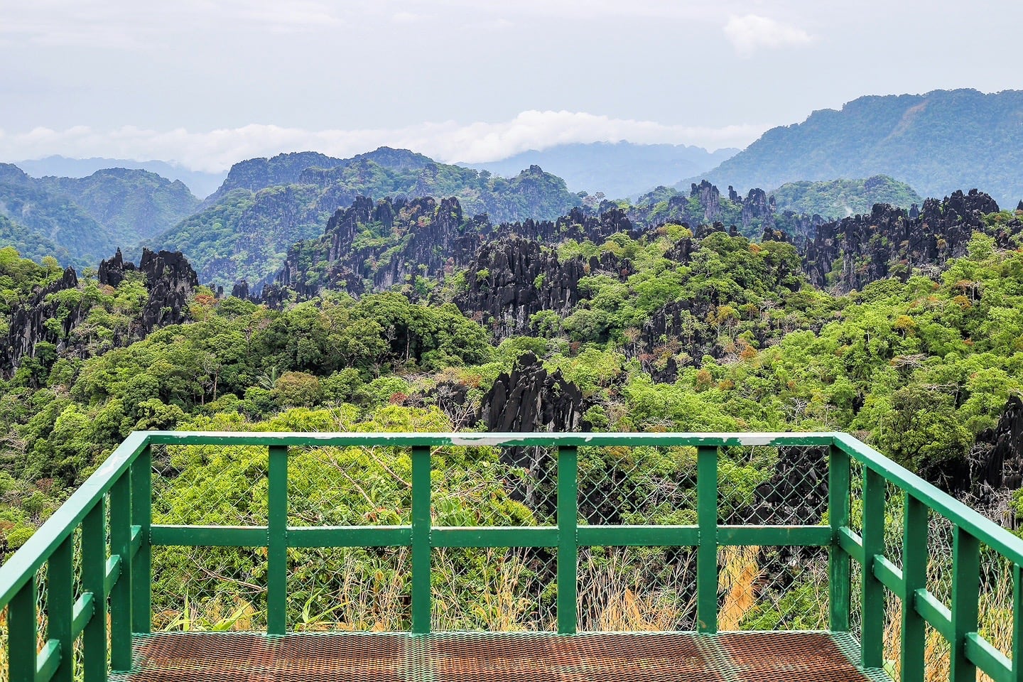 viewpoint along Thakhek Loop