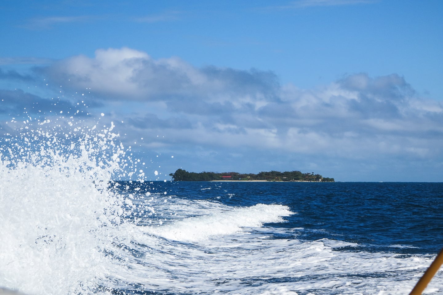 Lime Caye Sapodilla Cayes Belize leaving