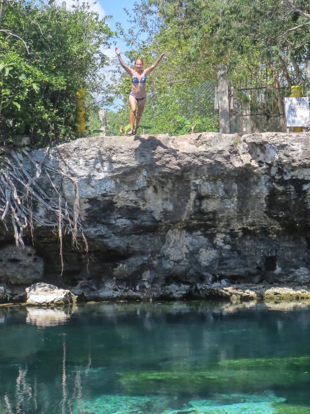 cliff jumping yucatan