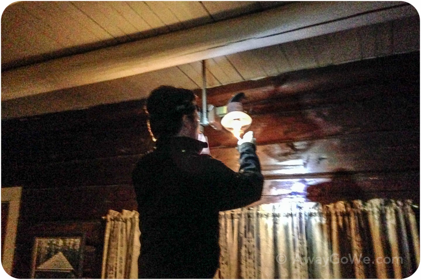 interrorem cabin olympic national park propane lamps