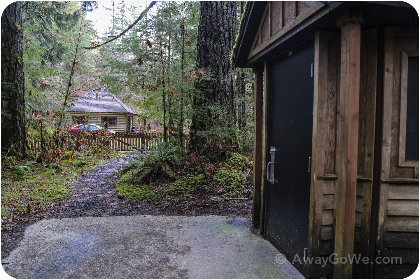 interrorem cabin vault toilet olympic national park