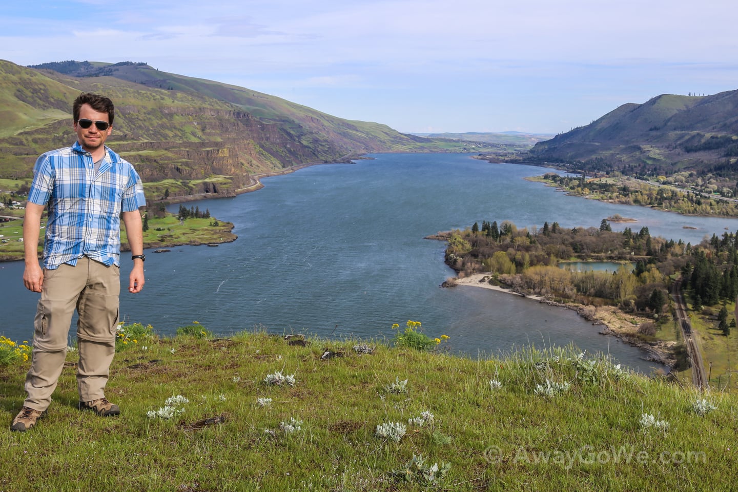 Rowena Plateau hike Columbia River Gorge Oregon