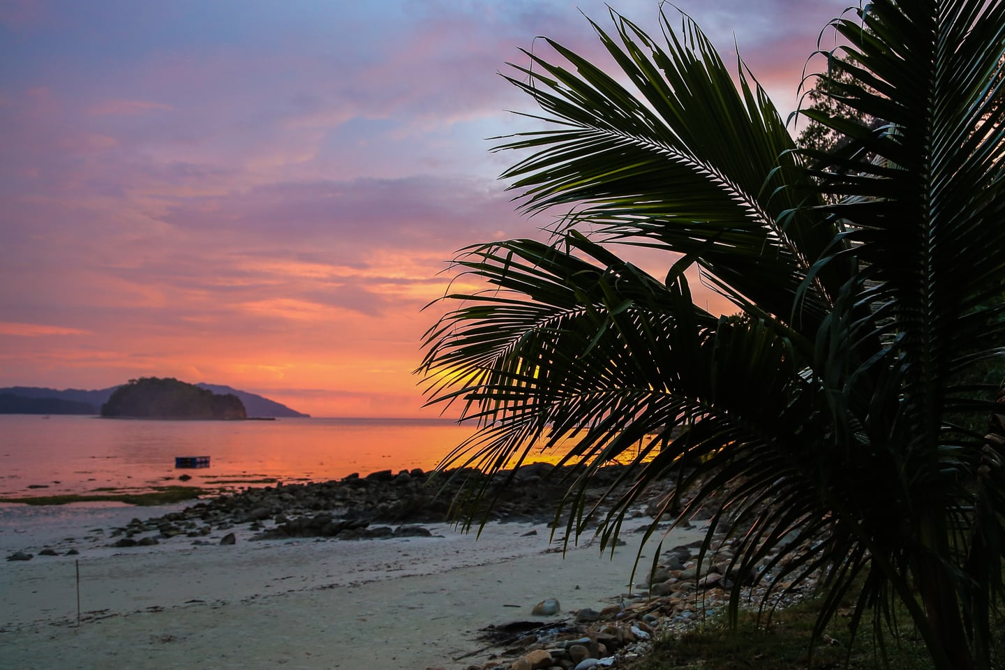 sunset on Pantai Merakit (Kota Belud)