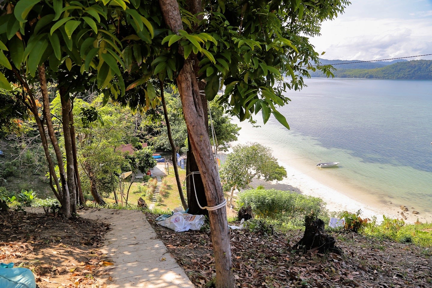 Malaysia Sabah Pantai Merakit Bigfin Dive Camp (Borneo)