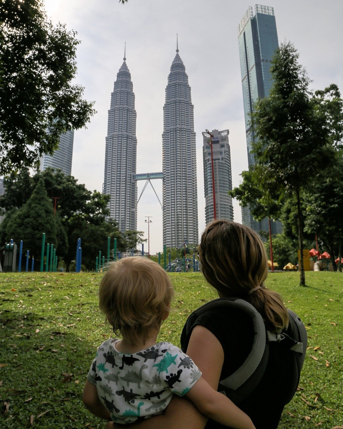 Petronas Towers & Jalan Alor Kuala Lumpur Malaysia