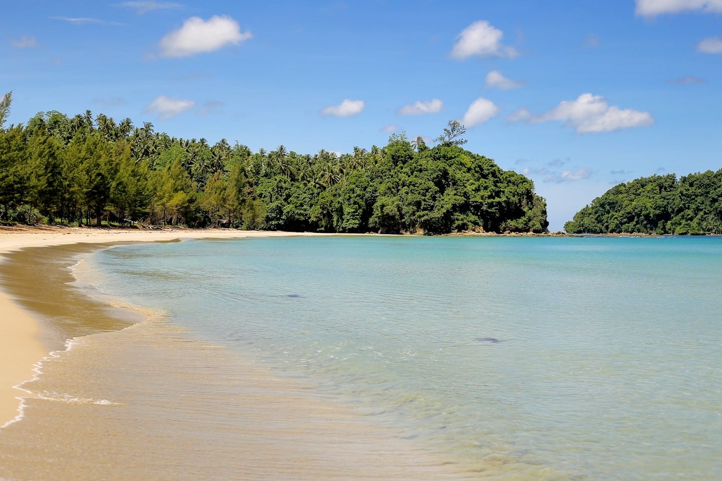 secret beach kudat bavang jamal sabah malaysia borneo