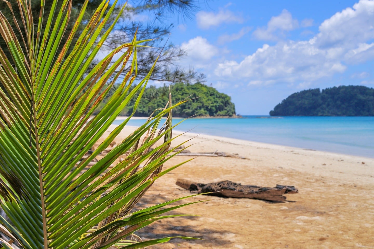 secret beach kudat sabah malaysia borneo