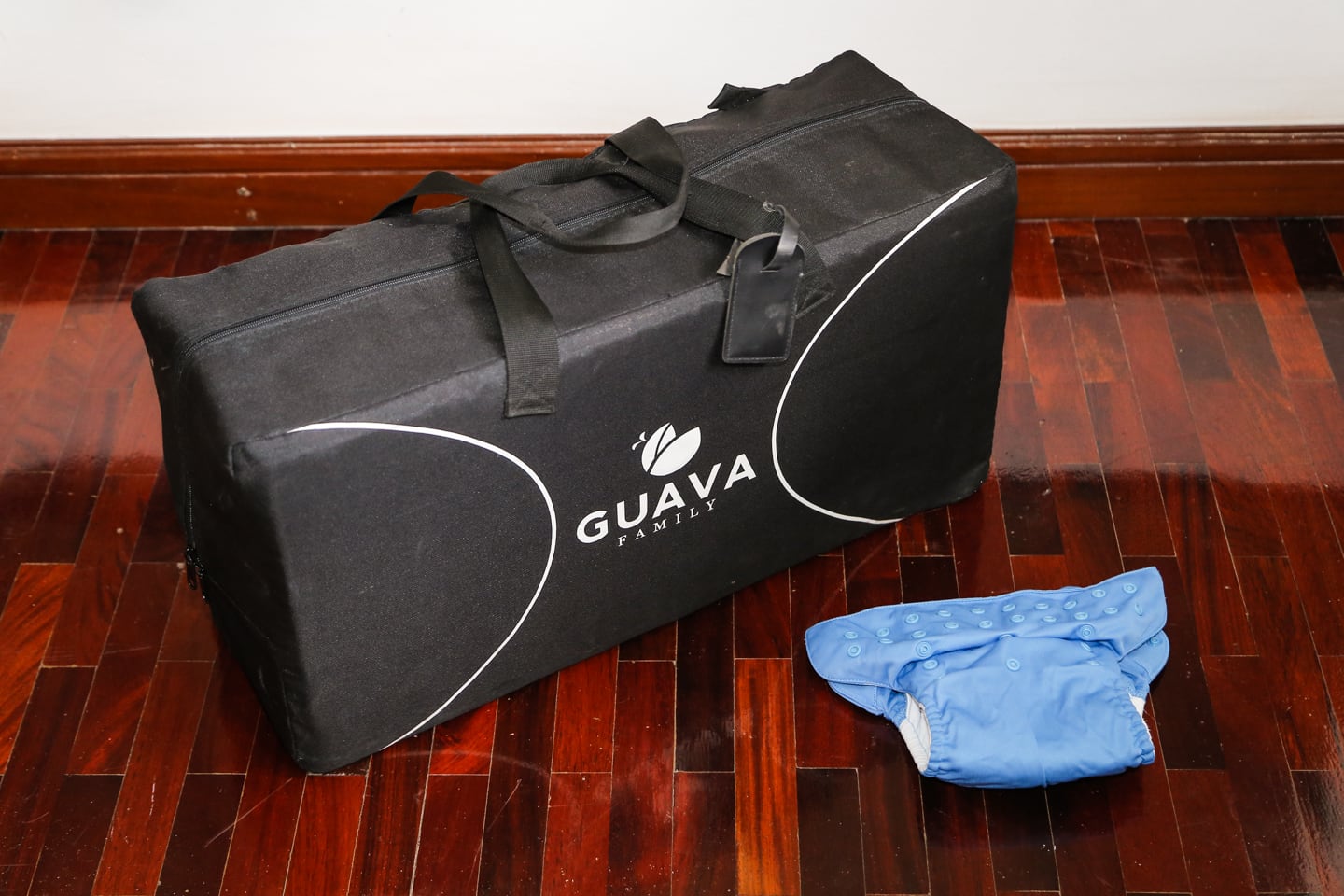 Guava Lotus Travel Crib review