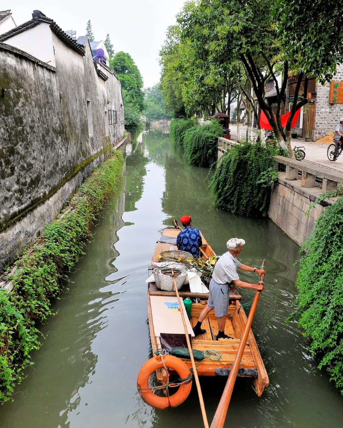 things to do in suzhou old town canal water town