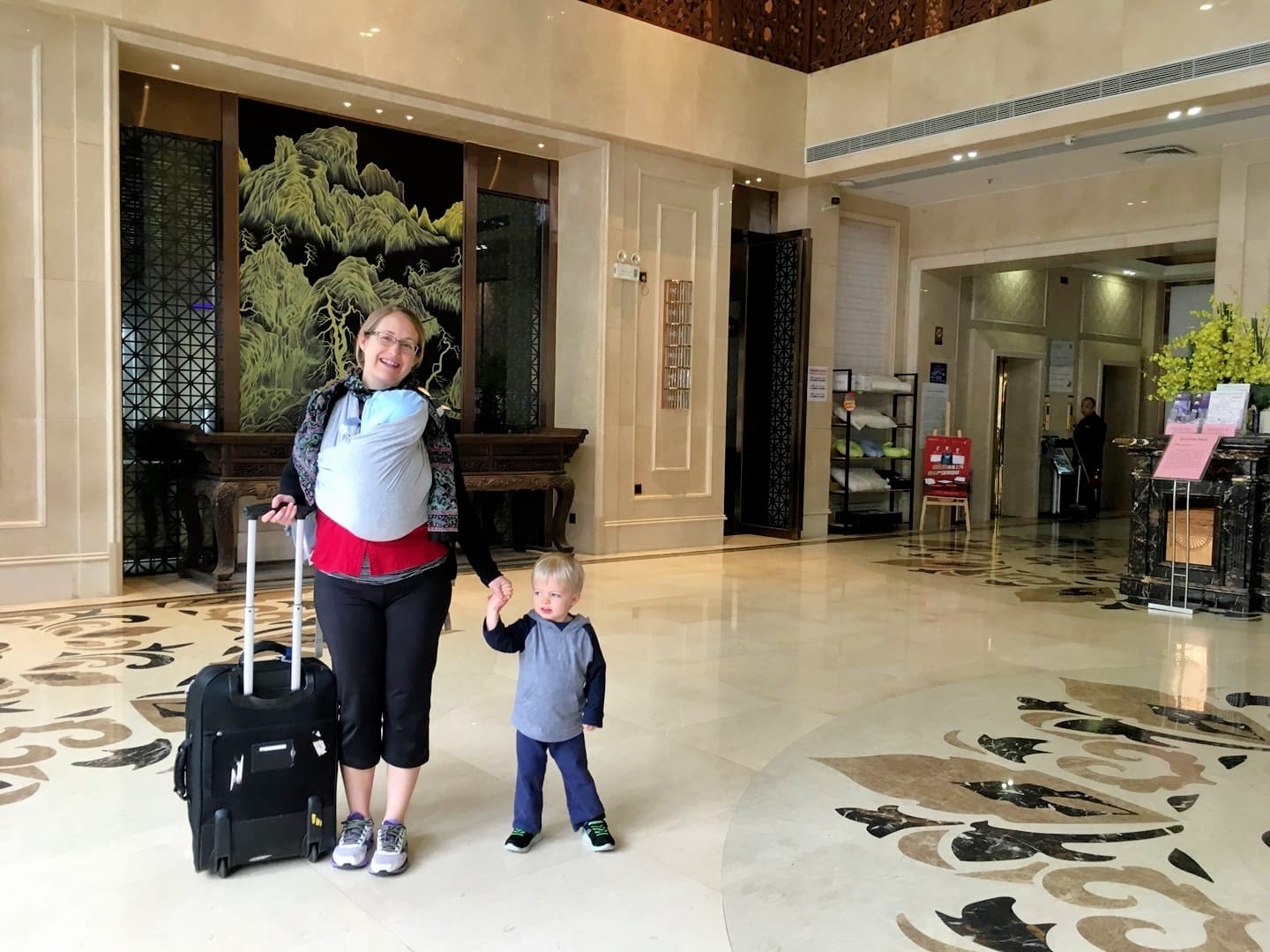 traveling with a toddler in a hotel