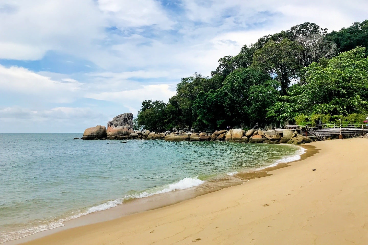 Batu Ferringhi Beach Penang: What to Expect from Your Visit