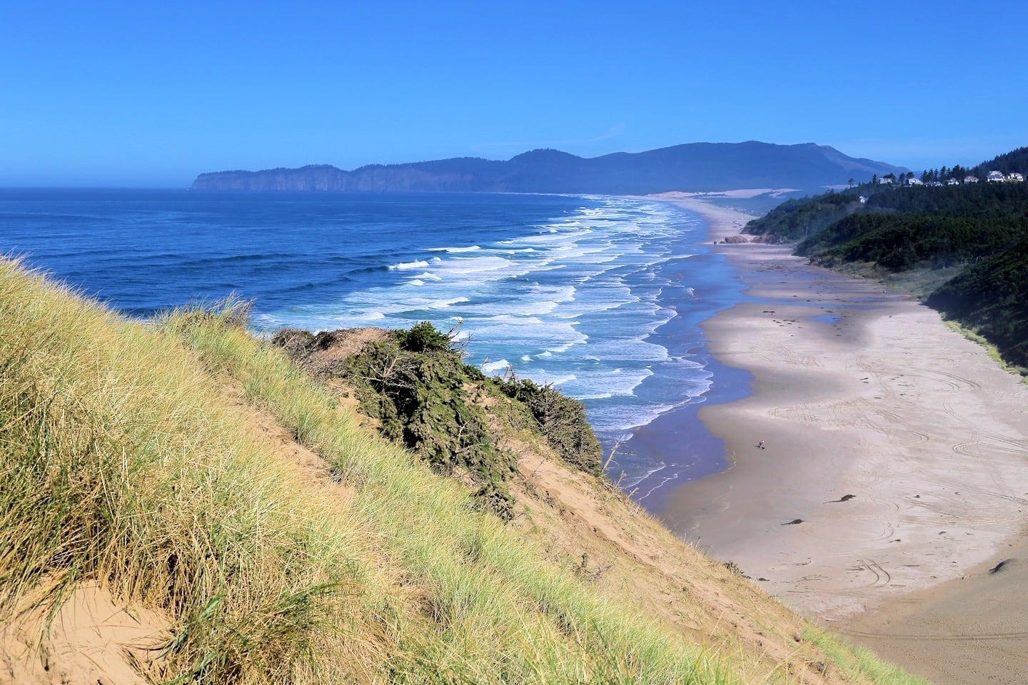 Hiking Cape Kiwanda State Natural Area McPhillips Beach Oregon