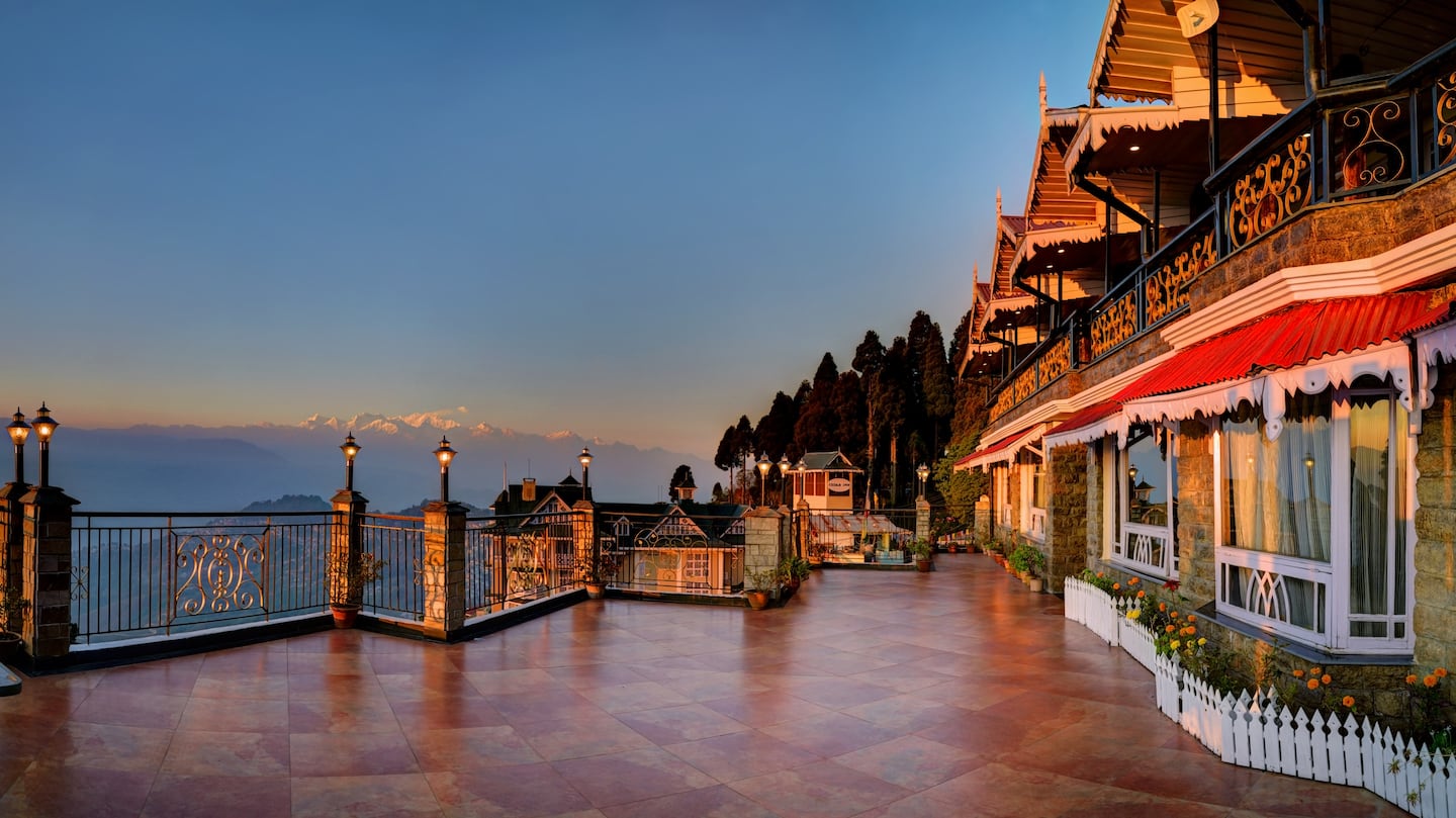 Summit Grace best hotels in Darjeeling luxury stays