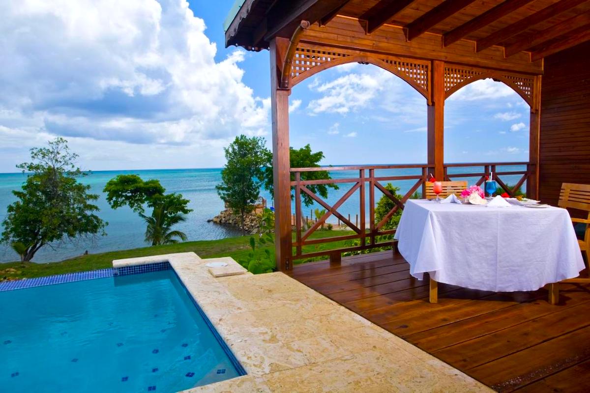 St Lucia honeymoon resort poolside dining
