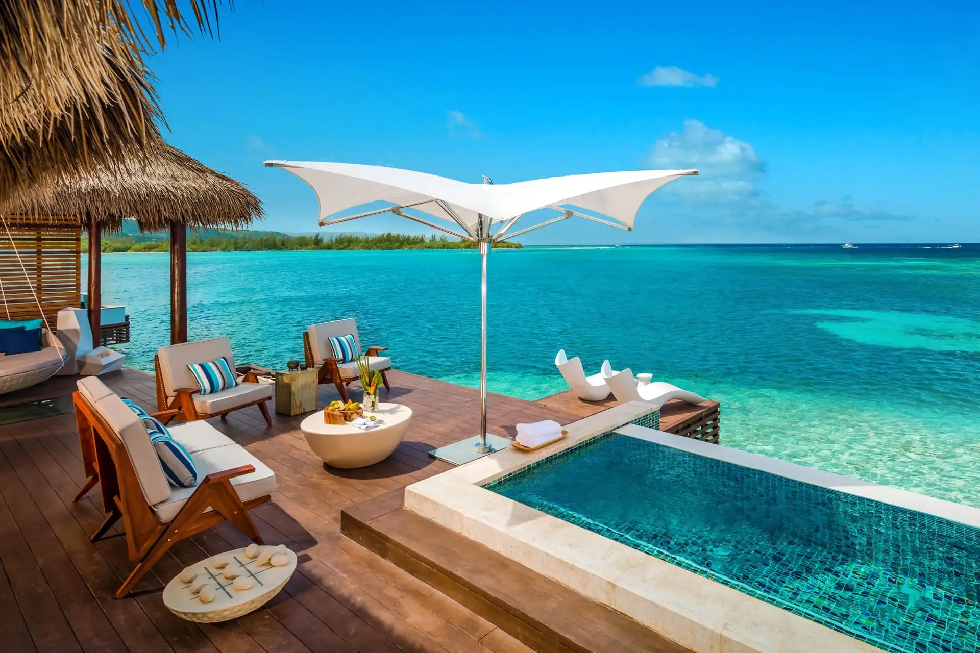 best Jamaica bungalows over the water