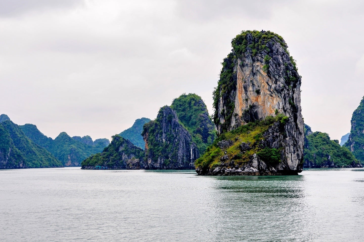 karst formations in Vietnam