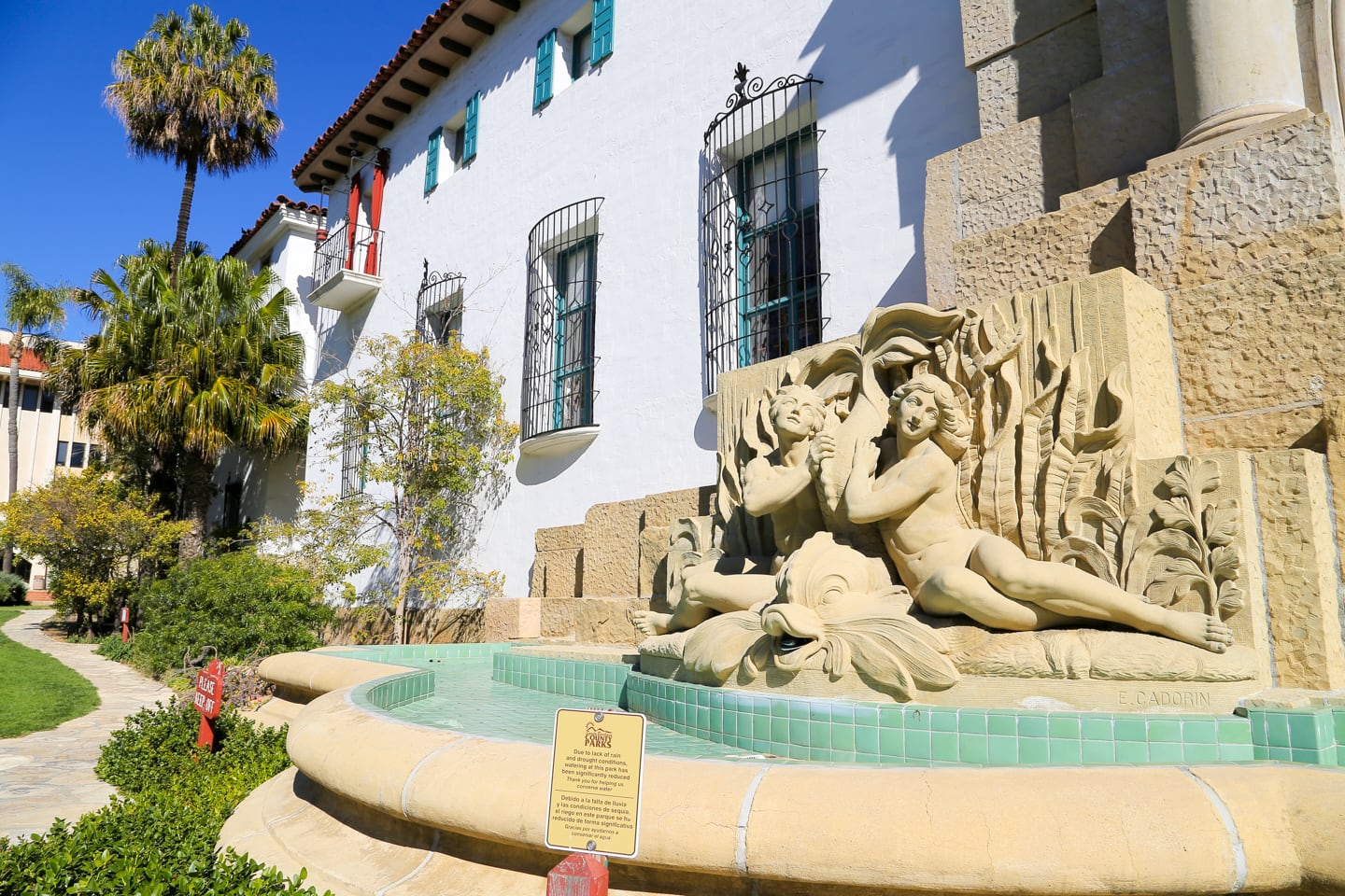 Santa Barbara Courthouse fountain