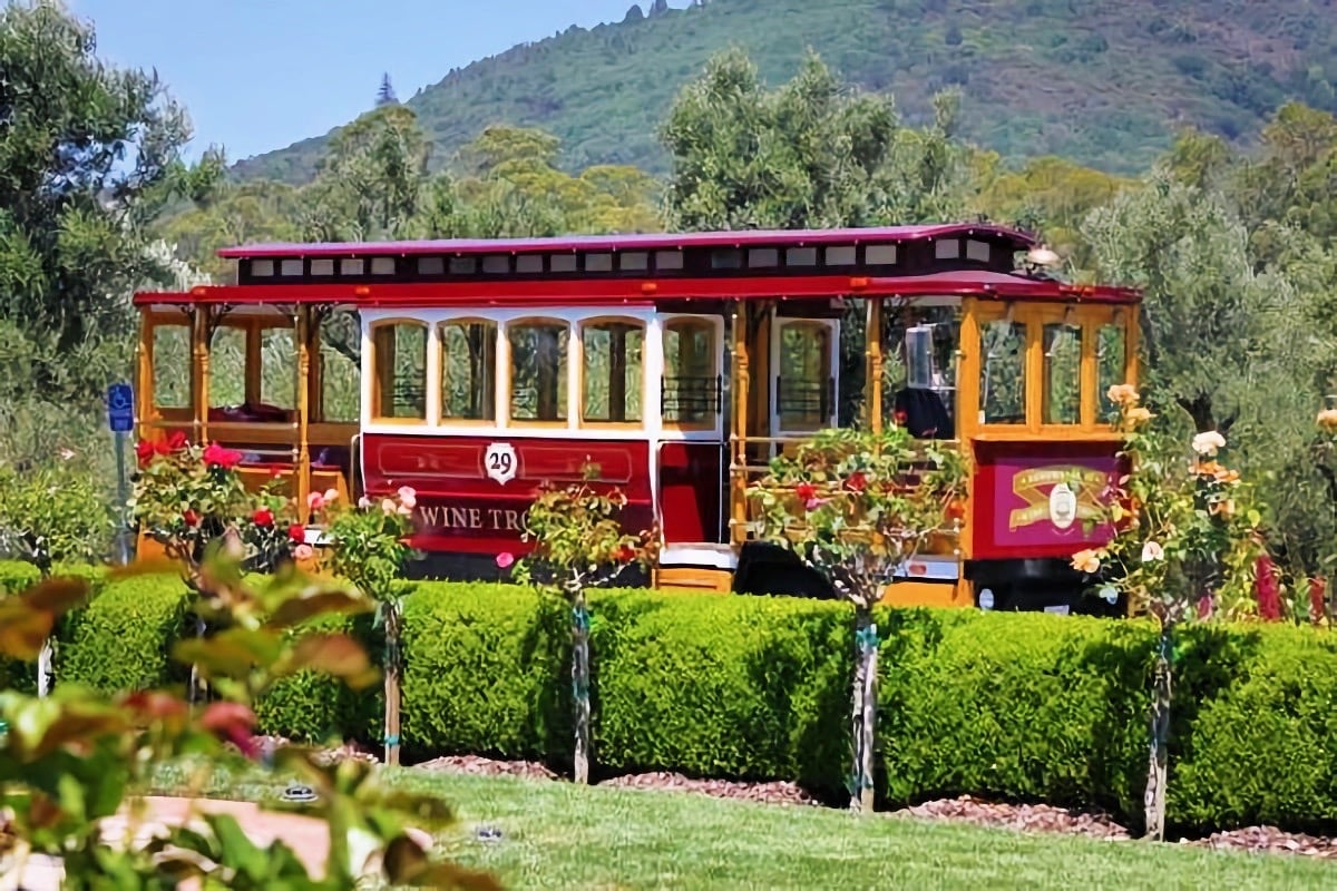 Sonoma Valley wine trolley