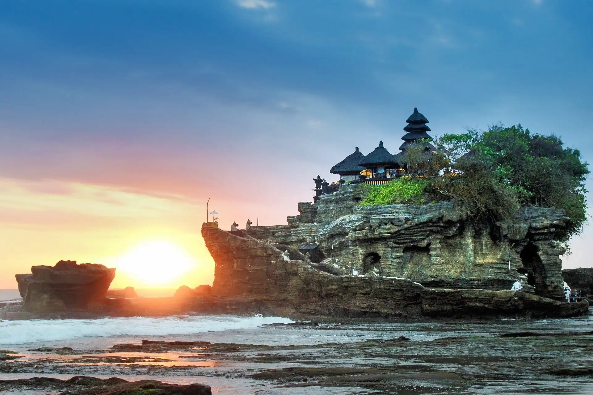 best resorts in Bali Indonesia