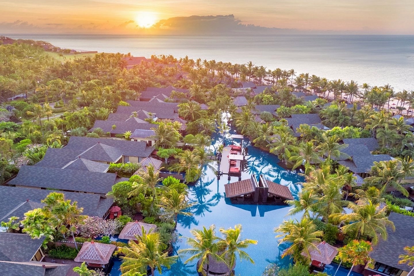 best luxury hotels in Bali Indonesia sunset over sea