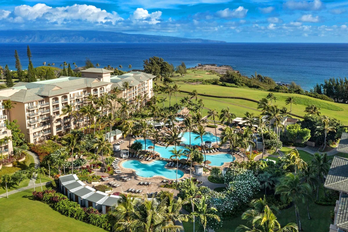 best Hawaii honeymoon resorts aerial view and ocean