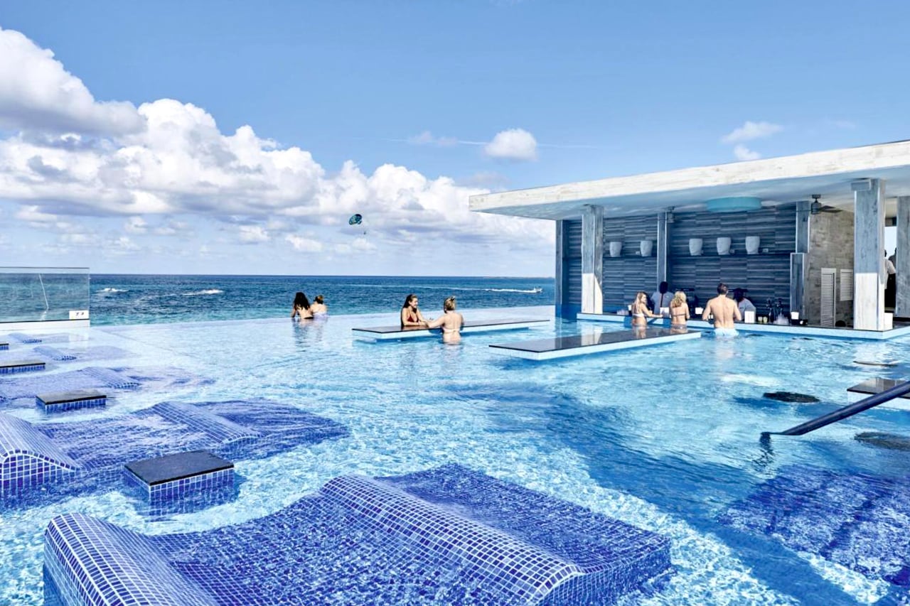 beach resort pool swim up bar