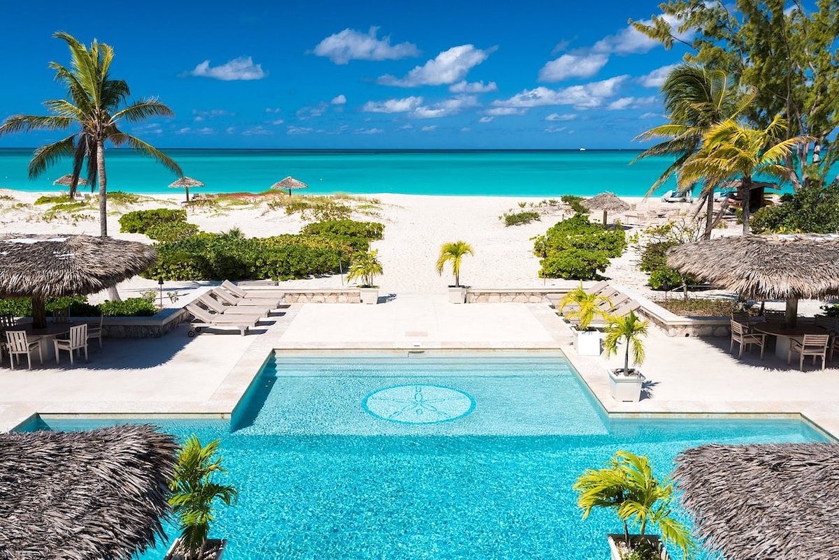 pool facing ocean at luxury resort