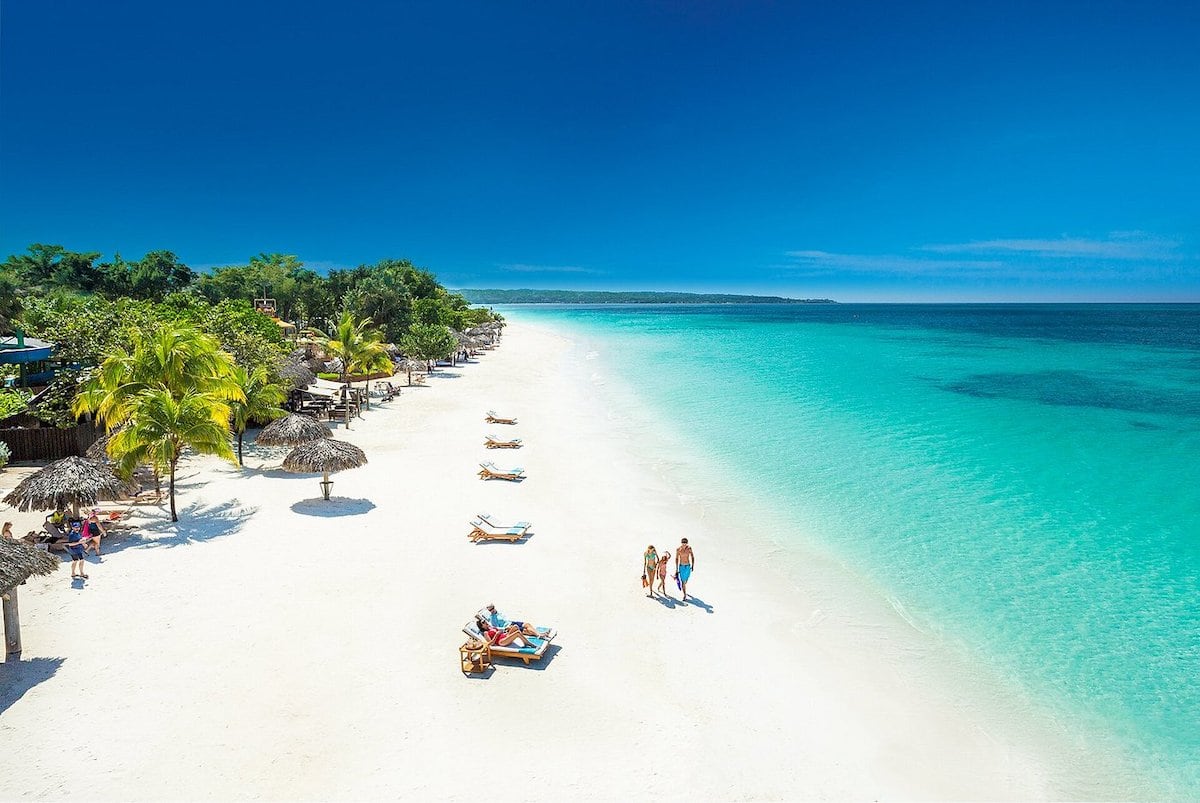 powder white sands beach and turquoise waters in the Caribbean