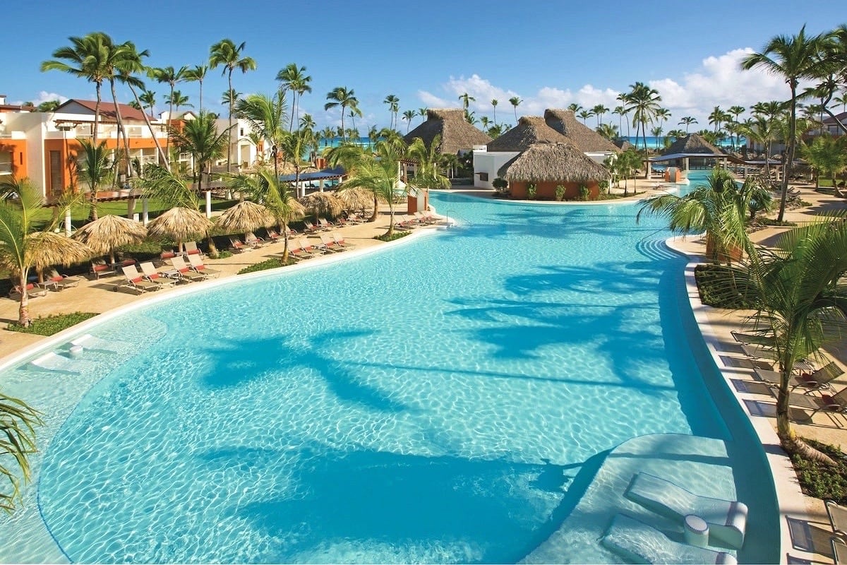 top all inclusive resorts in Punta Cana swimming pool