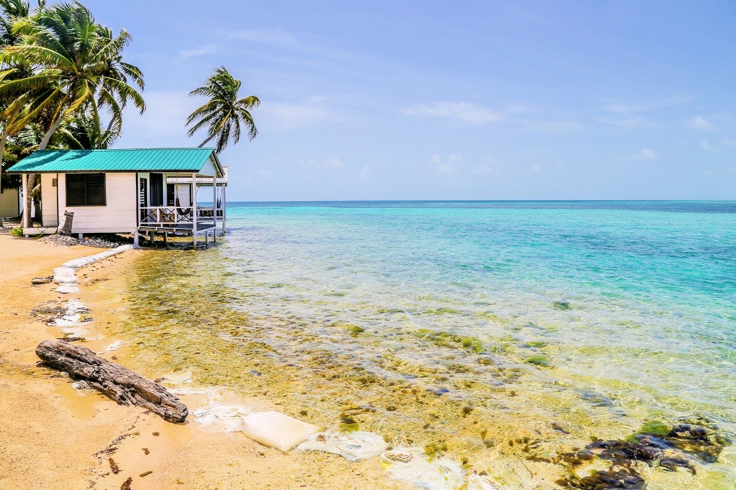Caribbean overwater bungalow in Belize on Tobacco Caye