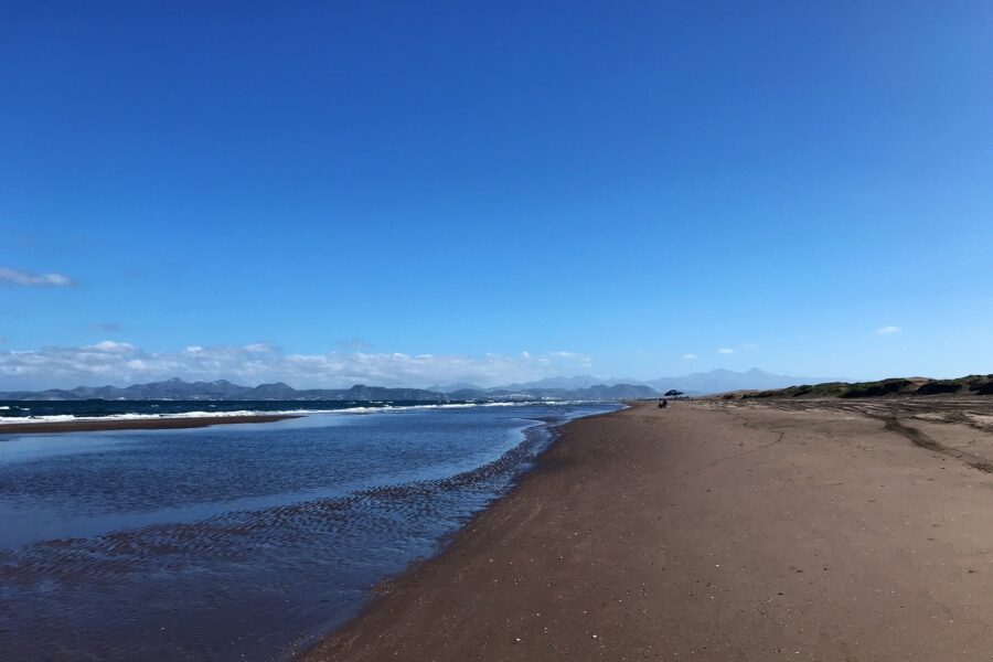 Playa El Mogote facing La Paz Bay