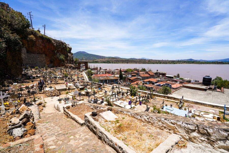 Isla de Janitzio (Patzcuaro): How to Visit & What to Expect