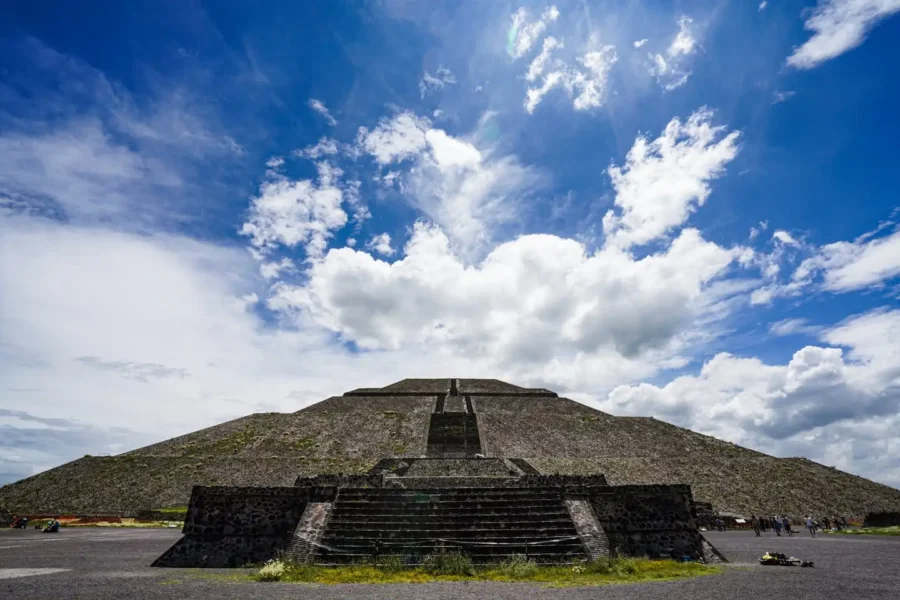 Pyramid of the Sun tour Teotihuacan from Mexico City