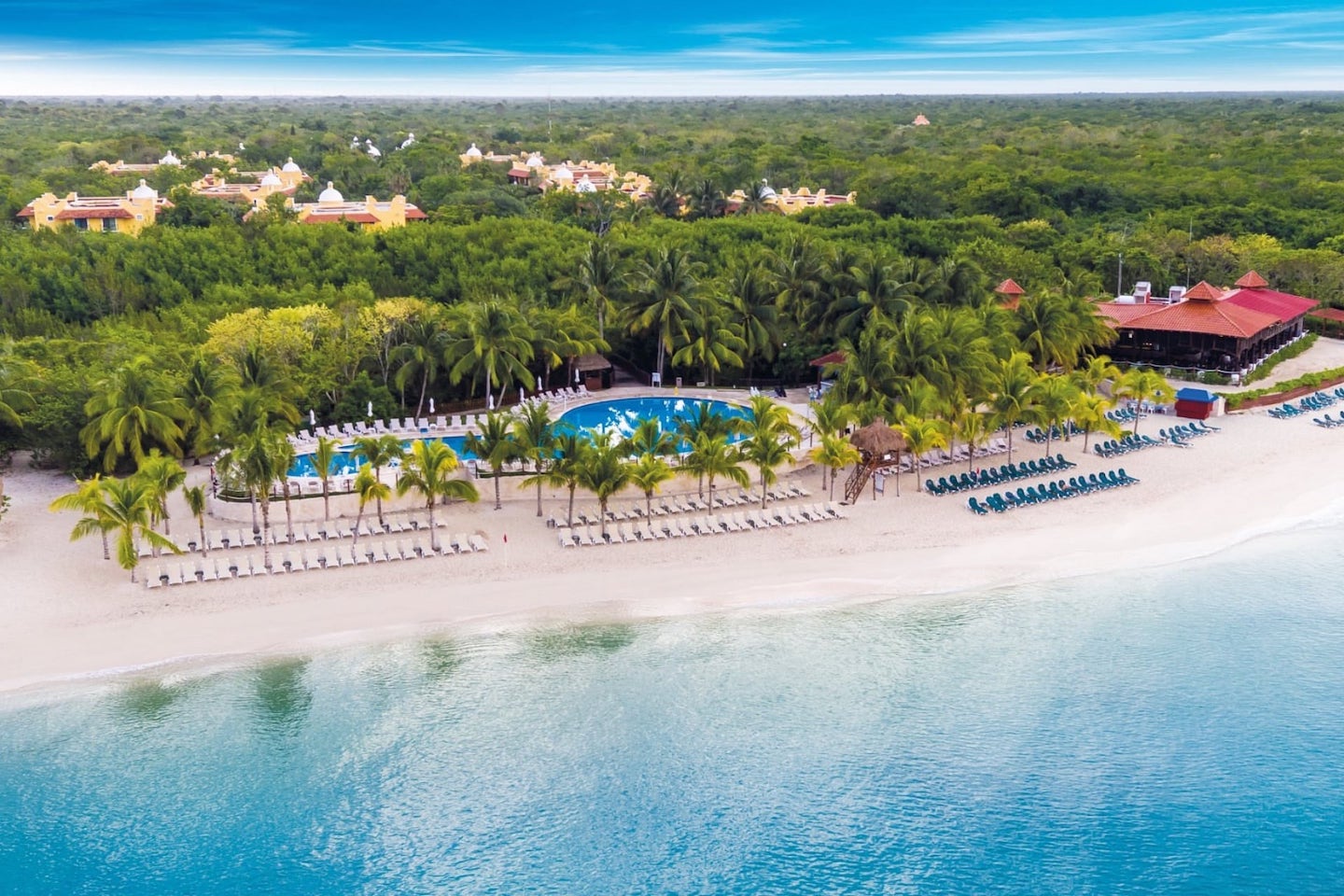 family-friendly beach resort in Cozumel