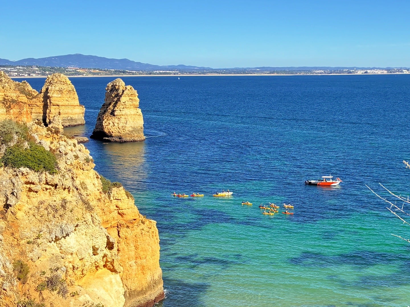 kayaks near Ponta da Piedade