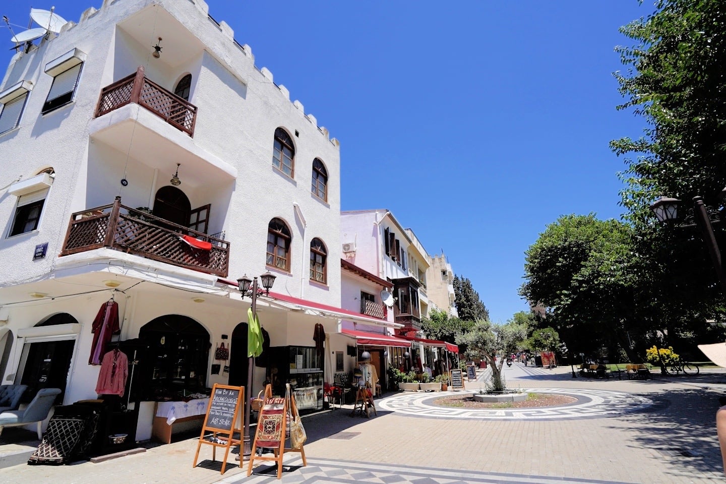 streets of Selcuk Turkey