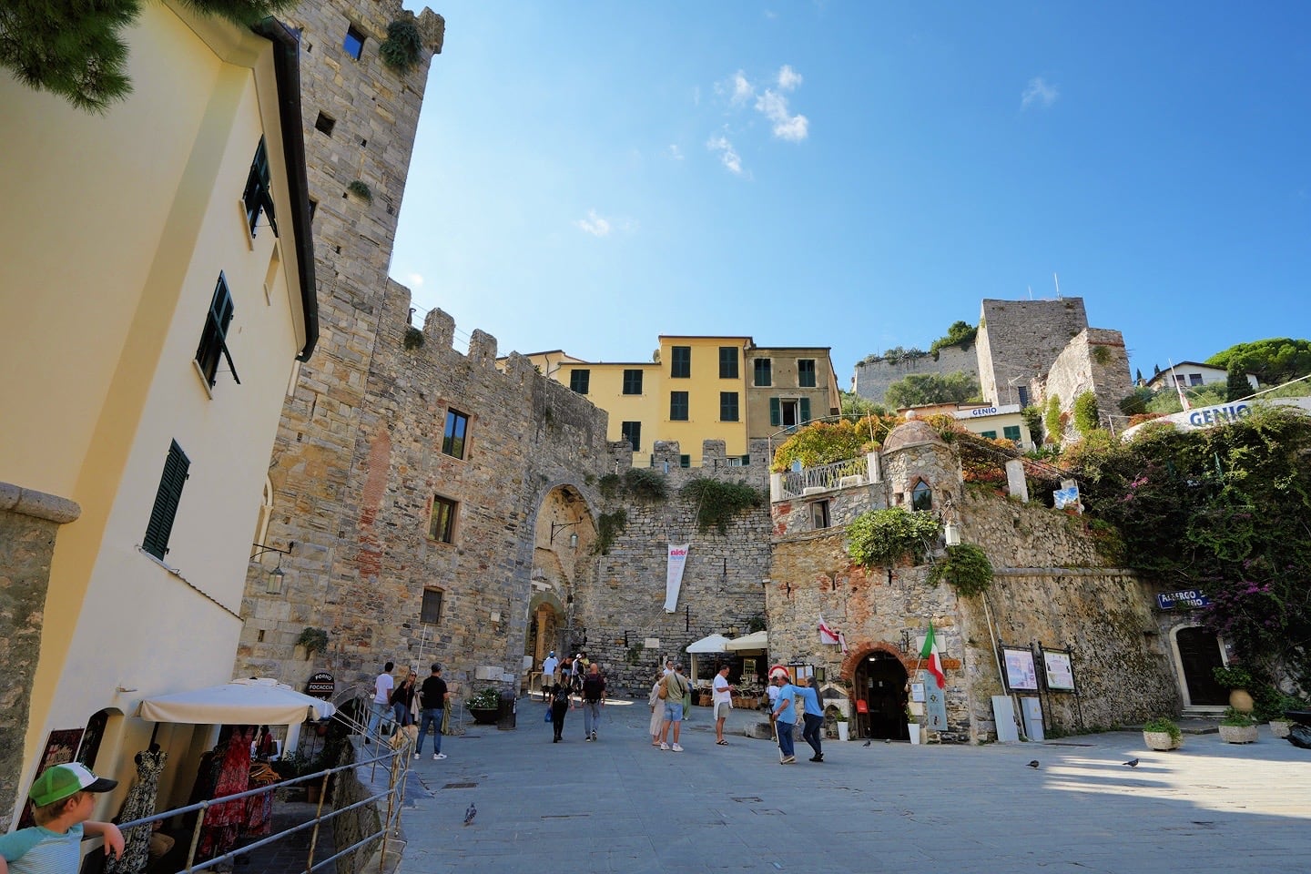 piazza in Portovenere